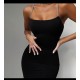 Dulce Czarna dopasowana elastyczna sukienka na kryształowe ramiączkach mini
